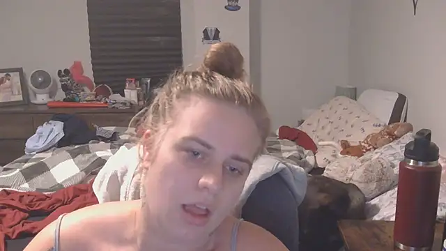 Sexyblonde12344 online show from 09/14/25, 03:11