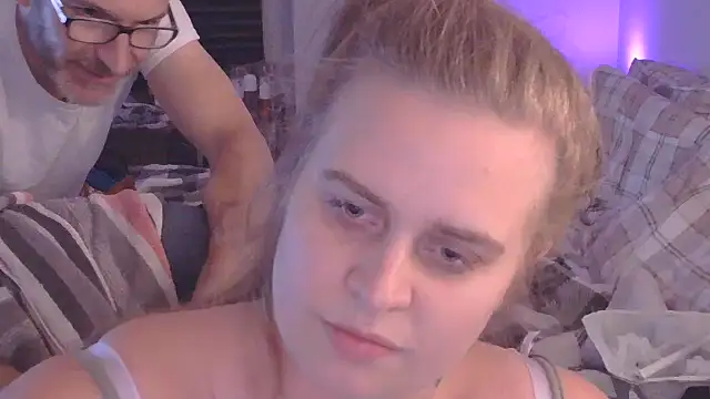 Sexyblonde12344 online show from 10/16/25, 08:32