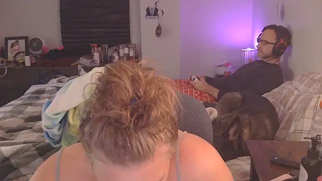 Sexyblonde12344 online show from 10/22/25, 12:11