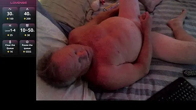 Pussyeat2please online show from 03/03/26, 12:22