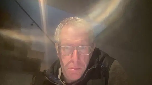 choupipat1 online show from 11/09/25, 06:44