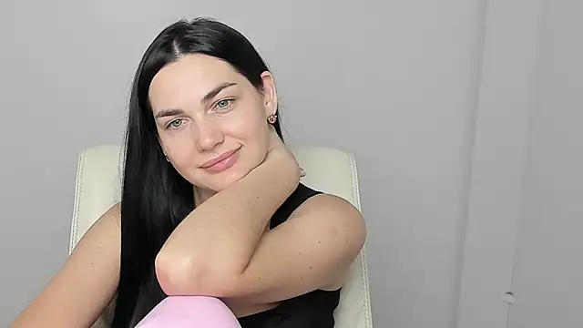 Lune Moon online show from 09/28/25, 11:43