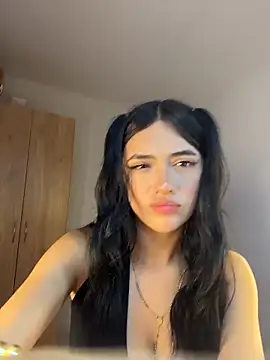 mandy222  online show from 04/06/26, 05:52