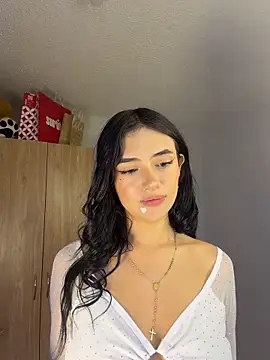 mandy222  online show from 04/17/26, 04:15