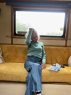 ladyboatlady online show from 09/14/25, 02:38