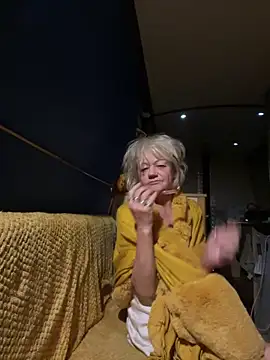 ladyboatlady online show from 10/17/25, 05:54