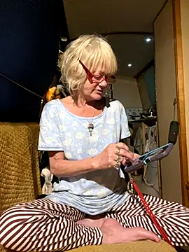 ladyboatlady online show from 10/29/25, 11:50