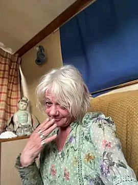 ladyboatlady online show from 04/20/26, 05:59