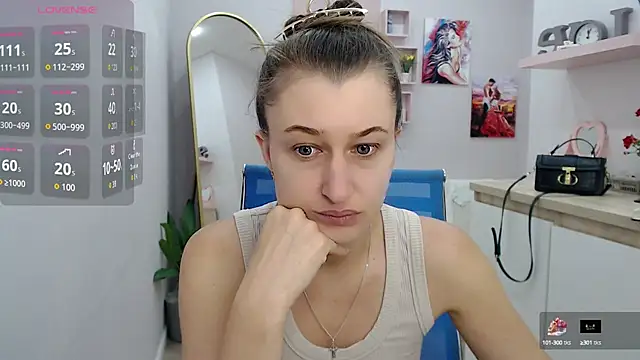 muriel elvin online show from 09/12/25, 08:47