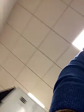 sasatimido online show from 04/22/26, 04:08