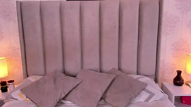 ShaynaHosk online show from 03/29/26, 01:38