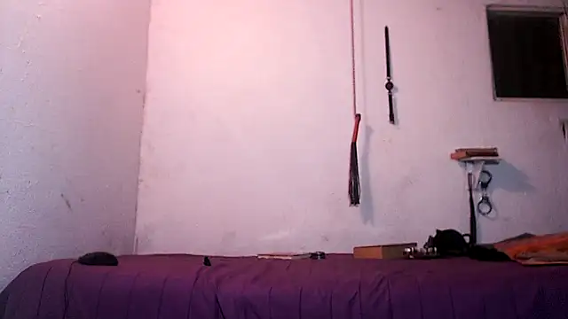 indomitaFox online show from 04/25/26, 03:53