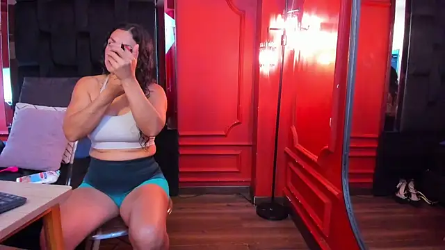 bellarivera  online show from 04/12/26, 12:10