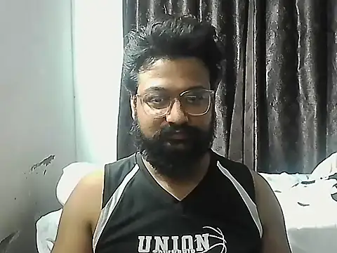 Dollseye online show from 04/22/26, 05:36