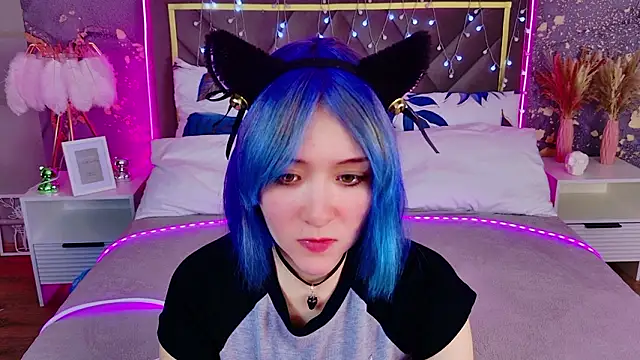 Ketrin Jones online show from 02/12/26, 07:03