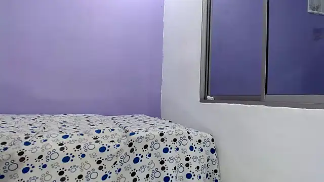 Snapshot of milan_sofia69 chatting on 09/30/25, 08:58 milan sofia69 online show from 09/30/25, 08:58