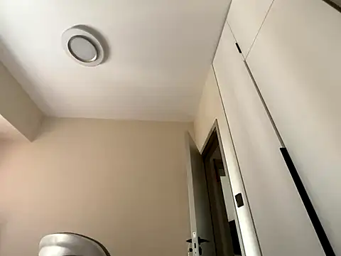 Snapshot of xena0501 chatting on 11/30/25, 07:01 xena0501 online show from 11/30/25, 07:01