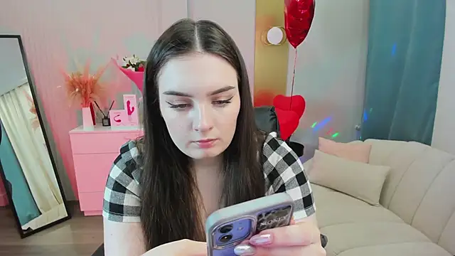  Shy Jenny  online show from 04/24/26, 01:08