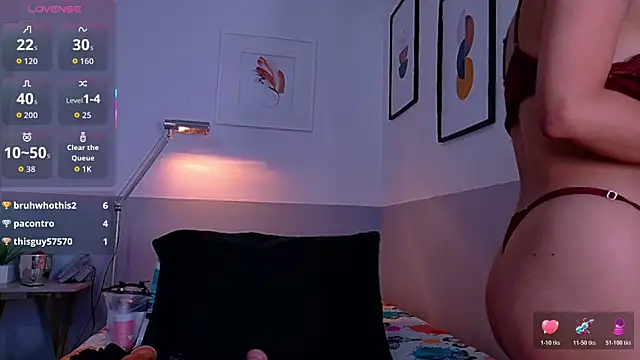 cutepetitee online show from 10/22/25, 07:46