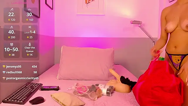 cutepetitee online show from 03/16/26, 07:40