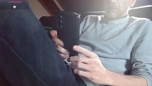 Vrenico-SC online show from 04/18/26, 03:38