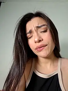 AmaiaSalvatore online show from 10/02/25, 10:50