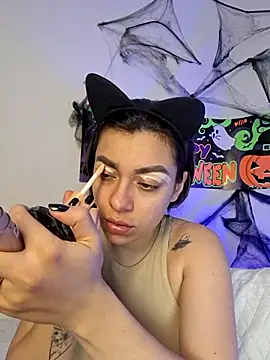 AmaiaSalvatore online show from 11/02/25, 08:44