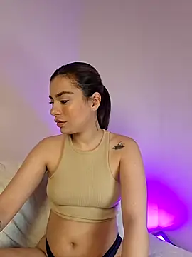 AmaiaSalvatore online show from 12/01/25, 11:32