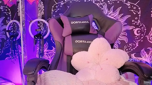 Gaia Gatex online show from 02/17/26, 12:45