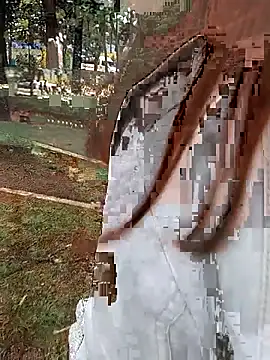 dyjaA online show from 10/28/25, 06:21