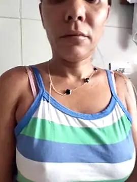 Snapshot of dyjaA chatting on 03/06/26, 12:56 dyjaA online show from 03/06/26, 12:56