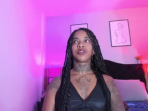 Pauline Fox online show from 04/18/26, 02:26