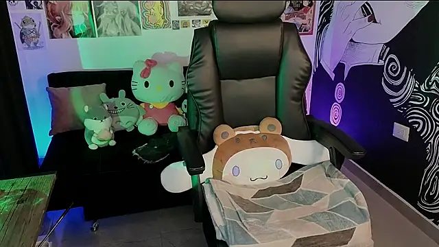 Snapshot of Yuhwan_ chatting on 09/29/25, 10:58 Yuhwan online show from 09/29/25, 10:58