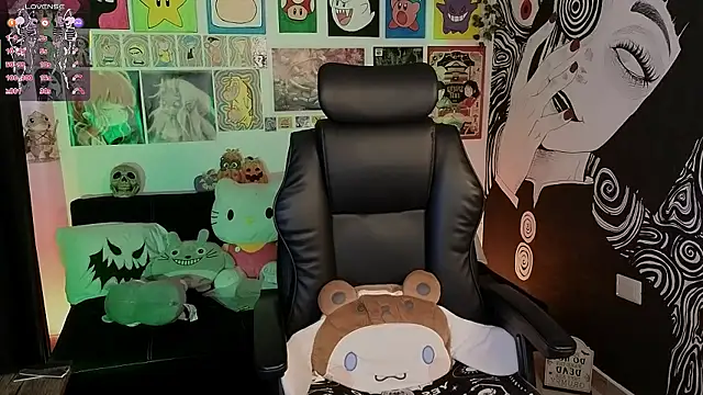 Snapshot of Yuhwan_ chatting on 10/23/25, 09:02 Yuhwan online show from 10/23/25, 09:02