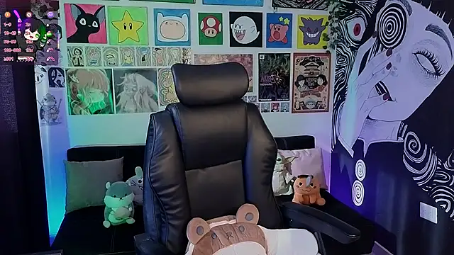 Snapshot of Yuhwan_ chatting on 11/08/25, 08:18 Yuhwan online show from 11/08/25, 08:18