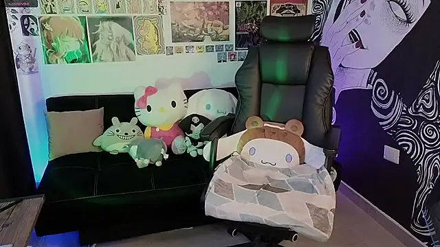 Snapshot of Yuhwan_ chatting on 11/09/25, 07:23 Yuhwan online show from 11/09/25, 07:23