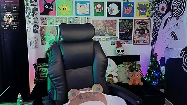 Yuhwan  online show from 12/22/25, 03:31