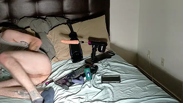 danoo84 online show from 12/02/25, 05:57