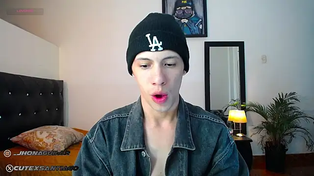 santiago cutex online show from 09/22/25, 03:41