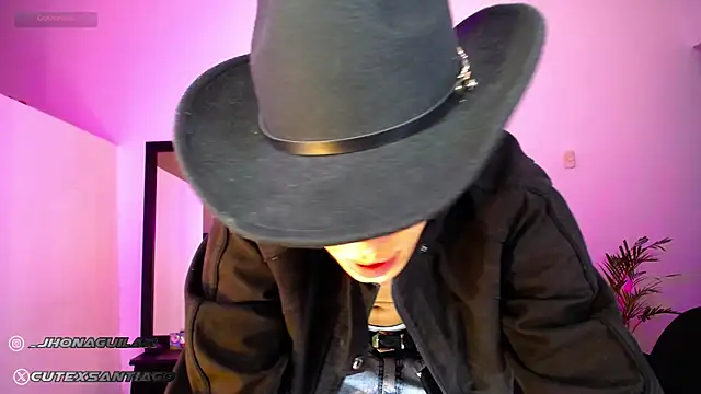 santiago cutex online show from 10/14/25, 04:24