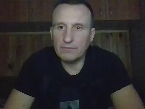 Snapshot of Maksymilian1 chatting on 11/03/25, 07:37 Maksymilian1 online show from 11/03/25, 07:37