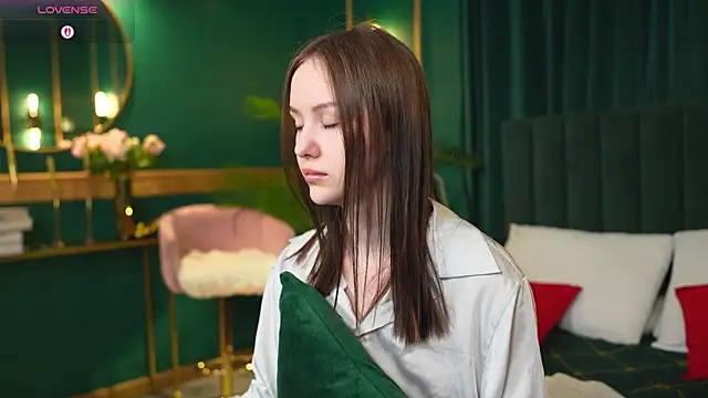 MarySparkle online show from 04/15/26, 04:41