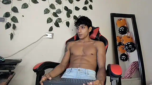 axel rousse2 online show from 10/26/25, 08:15