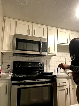 Juicystorm online show from 11/30/25, 03:16