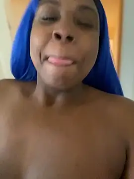 BlueMoney100 online show from 10/26/25, 01:17