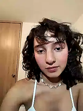 Snapshot of LuaBusch chatting on 03/13/26, 12:17 LuaBusch online show from 03/13/26, 12:17