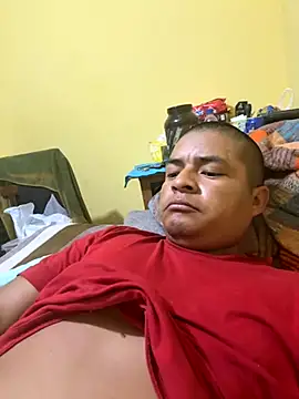 Snapshot of chelovqu chatting on 11/05/25, 09:09 chelovqu online show from 11/05/25, 09:09