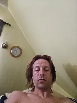 Danny19867 online show from 09/28/25, 02:22