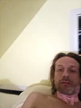 Danny19867 online show from 10/02/25, 03:13