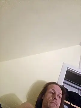 Danny19867 online show from 10/13/25, 08:42